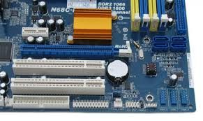 Asrock N68C-M3  -  AM3  -  DDR3  - (Phitronics)